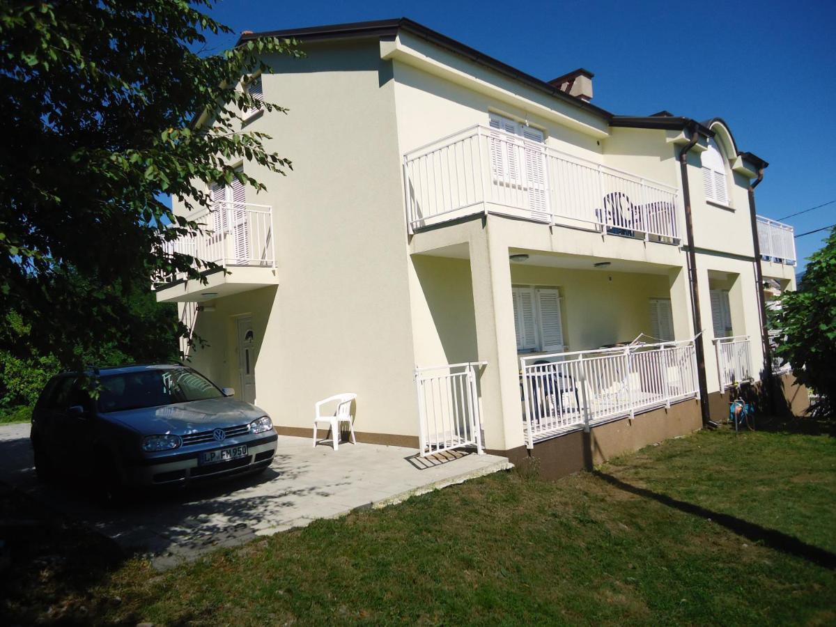 Apartments Relax Near Abbázia Kültér fotó